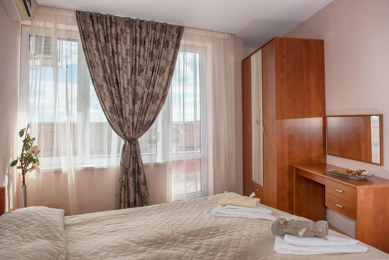 Privilege Beach Apartments 圣弗拉斯 外观 照片
