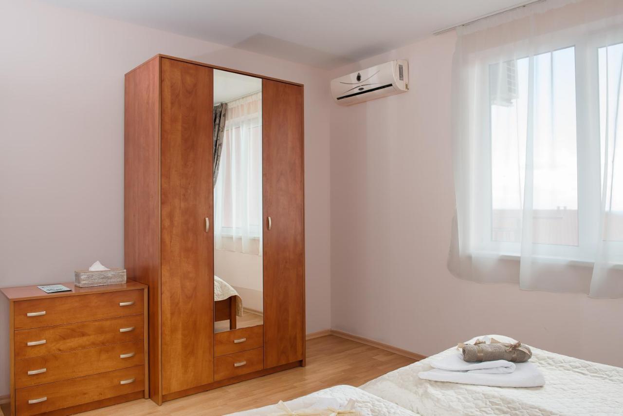 Privilege Beach Apartments 圣弗拉斯 外观 照片