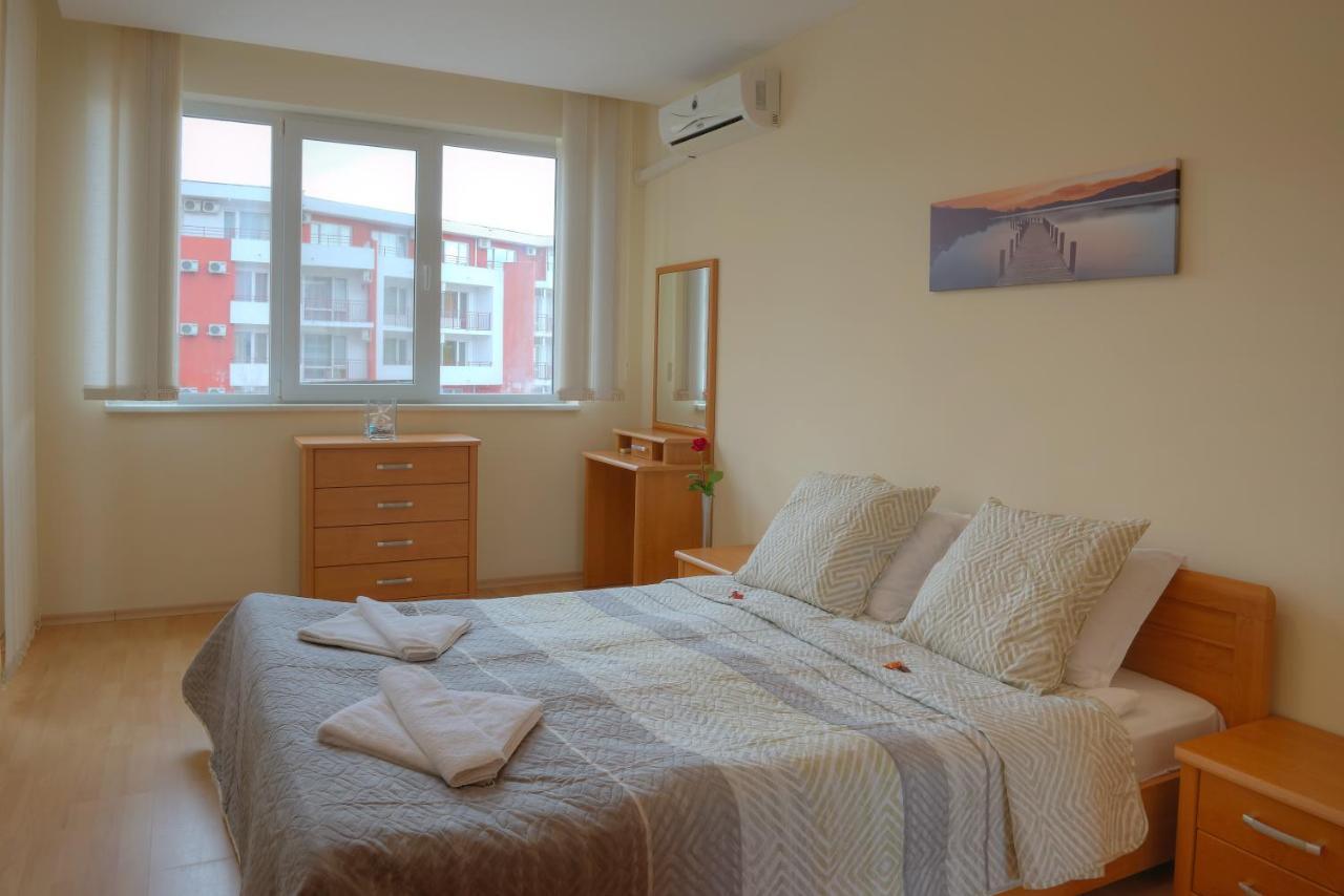 Privilege Beach Apartments 圣弗拉斯 外观 照片