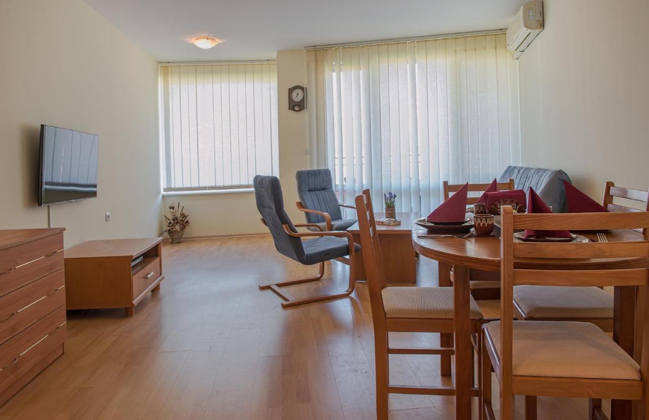 Privilege Beach Apartments 圣弗拉斯 外观 照片